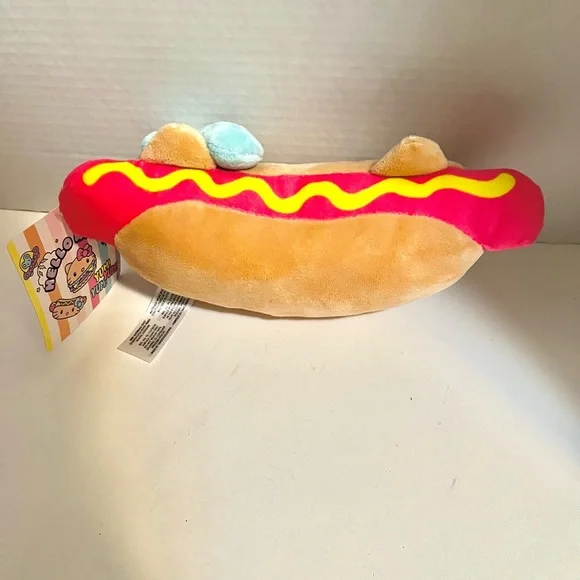 Hello Kitty Yum! Yum! Hot Dog Plush - Picture 2 of 4